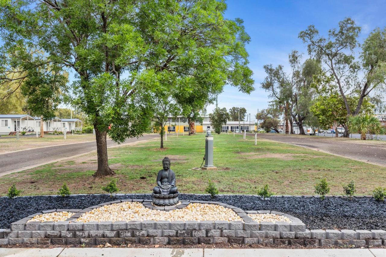 Narrabri Big Sky Caravan Park Екстериор снимка