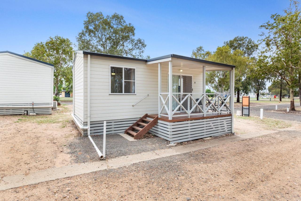 Narrabri Big Sky Caravan Park Екстериор снимка